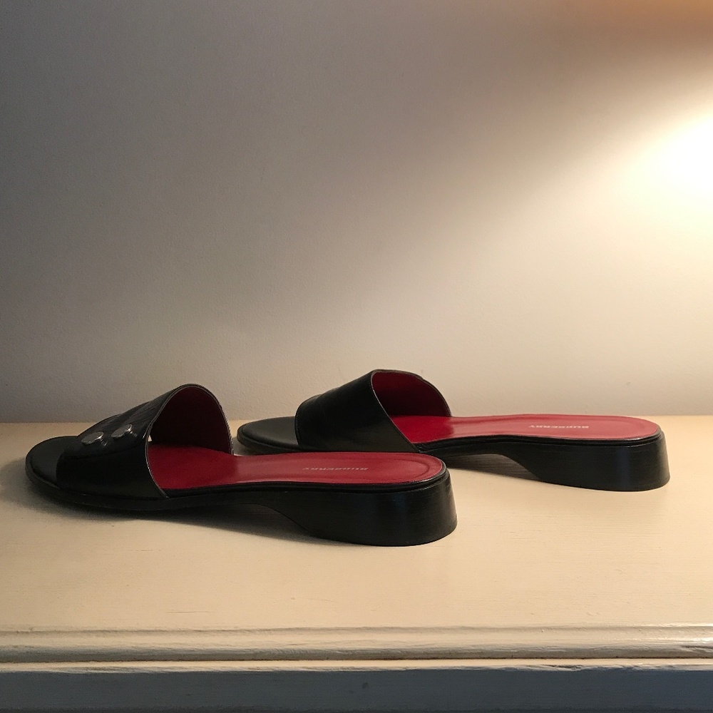 BURBERRY BLACK LEATHER SANDALS EUC - Picture 7 of 11